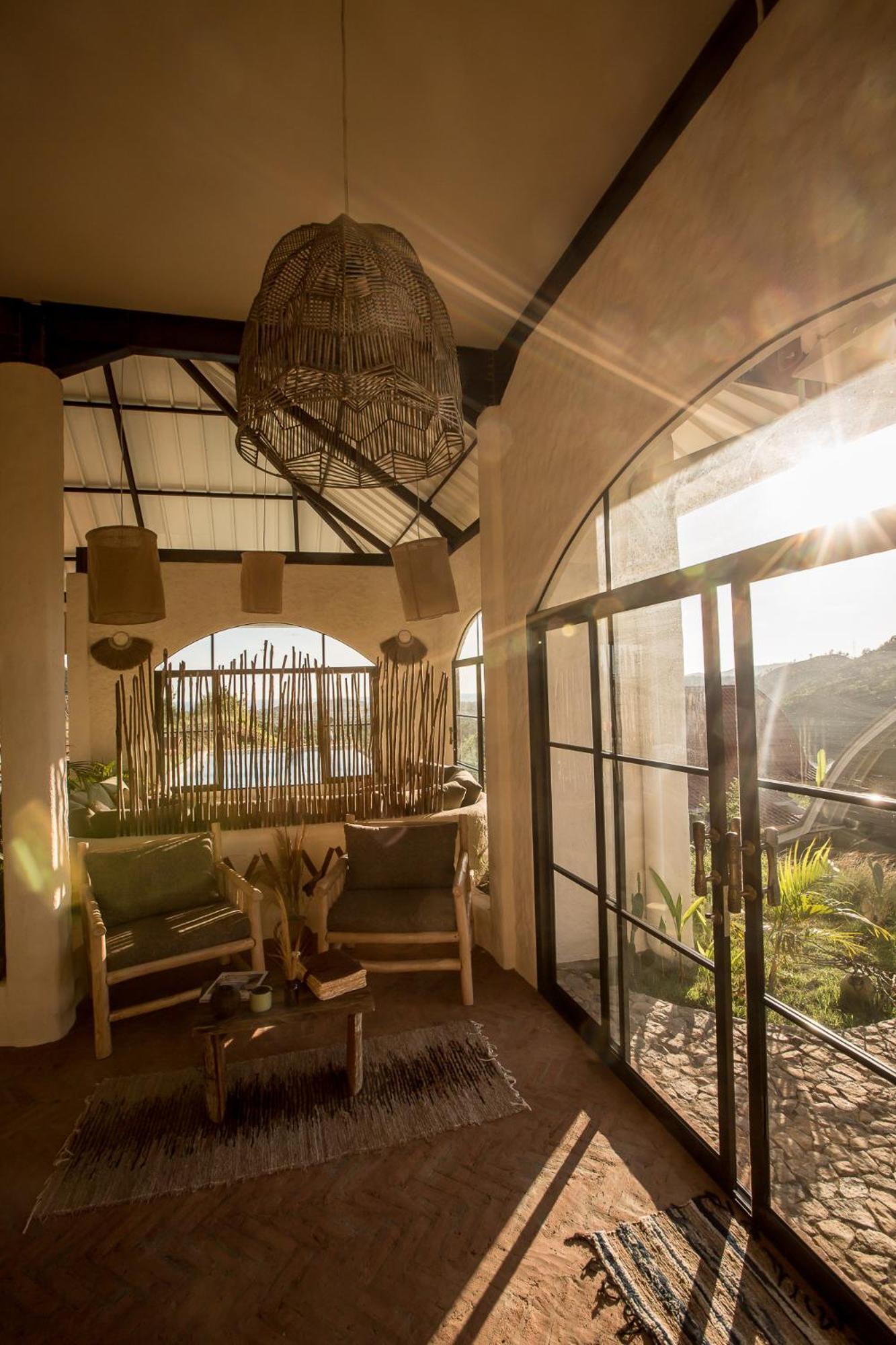 Drop In Surf Lodge Kuta  Екстер'єр фото