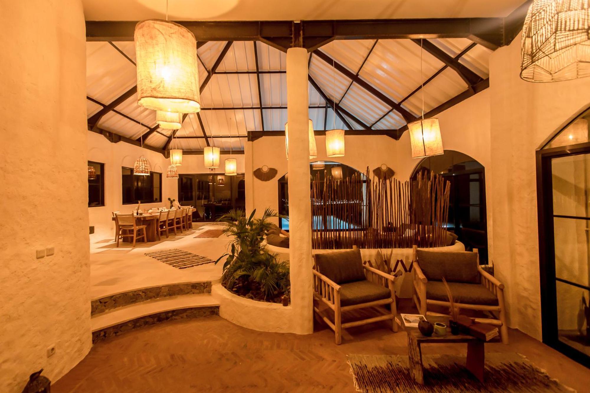 Drop In Surf Lodge Kuta  Екстер'єр фото