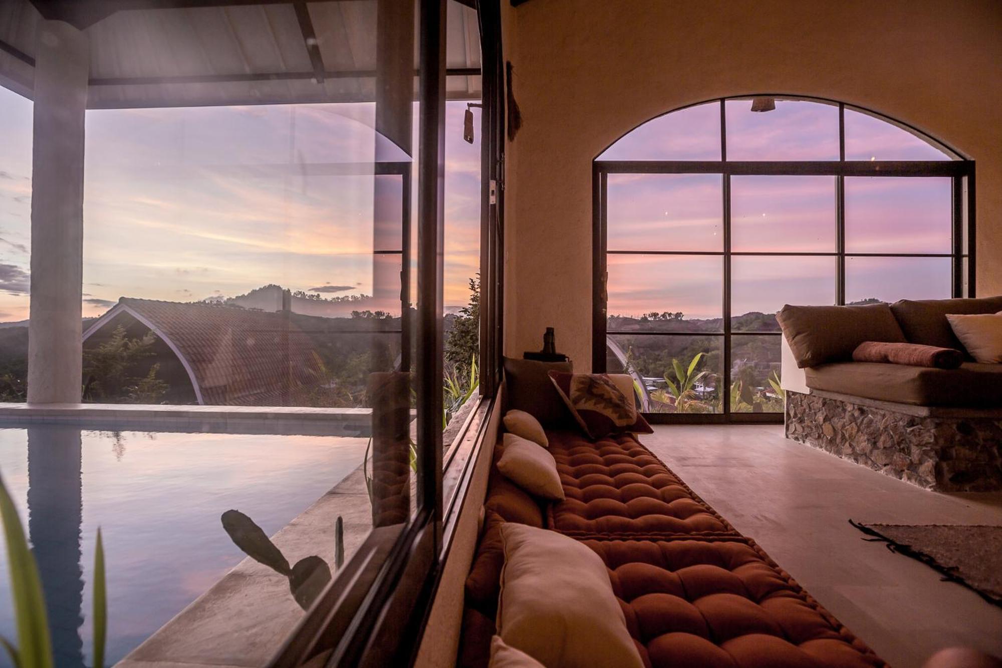 Drop In Surf Lodge Kuta  Екстер'єр фото